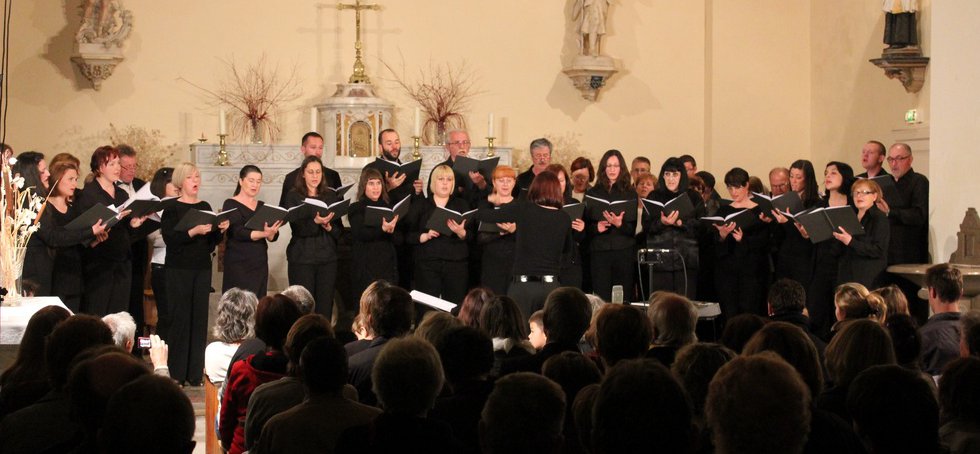 Concert des chorales Croates à Saint Bauzille de Montmel